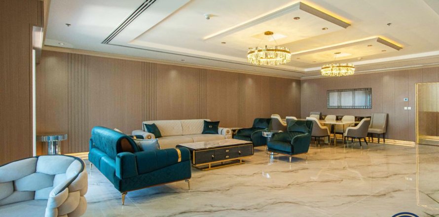 Квартира в Дубай Марине, Дубай, 4 спальни, 295м², № 46202