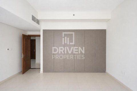 Снять в аренду квартиру в Meydan, Дубай: 2 спальни, 124.4м², № 129676 - фото 13