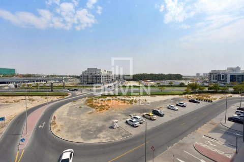 Снять в аренду квартиру в Meydan, Дубай: 2 спальни, 124.4м², № 129676 - фото 4