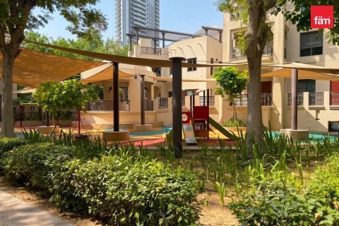 Apartment in Old Town, Dubai 2 bedrooms, 130.2 sq.m. № 123909 - photo 11