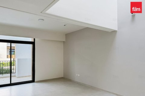 Villa in Dubai 3 bedrooms, 125 sq.m. № 123906 - photo 18