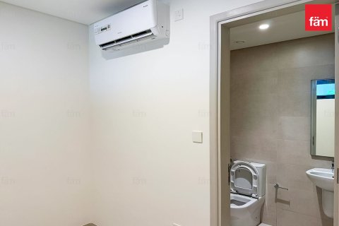 Villa in Dubai 3 bedrooms, 125 sq.m. № 123906 - photo 24