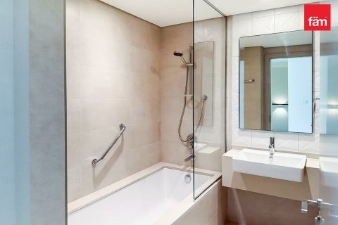 Villa in Dubai 3 bedrooms, 125 sq.m. № 123906 - photo 3