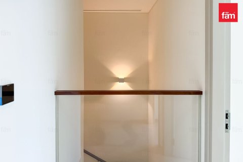 Villa in Dubai 3 bedrooms, 125 sq.m. № 123906 - photo 26