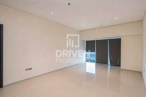 Снять в аренду квартиру в Sheikh Zayed Road, Дубай: 3 спальни, 209.96м², № 128527 - фото 9