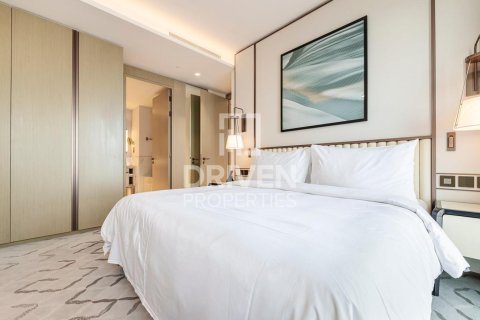 Снять в аренду квартиру в Address Harbour Point, Dubai Creek Harbour (The Lagoons), Дубай: 2 спальни, 102.01м², № 128130 - фото 5
