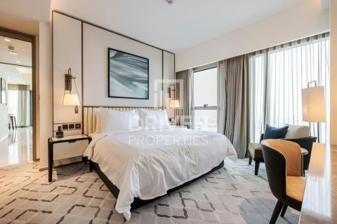 Снять в аренду квартиру в Address Harbour Point, Dubai Creek Harbour (The Lagoons), Дубай: 2 спальни, 102.01м², № 128130 - фото 10