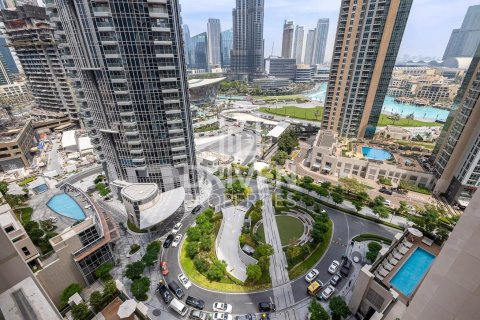 Снять в аренду квартиру в Opera District, Даунтаун Дубай (Даунтаун Бурдж Дубай), Дубай: 2 спальни, 123.1м², № 128131 - фото 20
