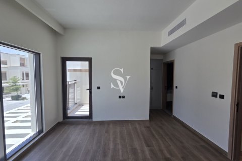 Adosado en Damac Lagoons, Dubai, 4 dormitorios, 144 m², № 115610 - foto 17