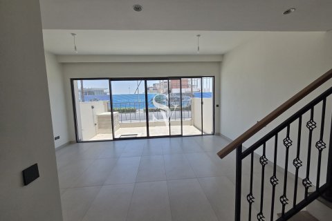 Adosado en Damac Lagoons, Dubai, 4 dormitorios, 144 m², № 115610 - foto 14
