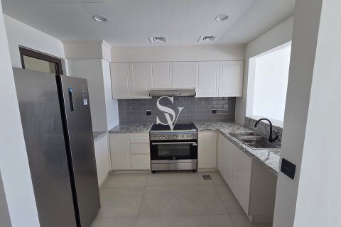 Adosado en Damac Lagoons, Dubai, 4 dormitorios, 144 m², № 115610 - foto 8