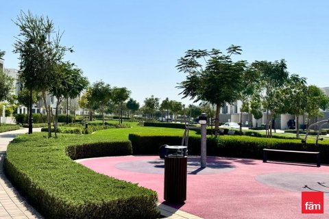 Villa en Dubai, 3 dormitorios, 175.2 m², № 115129 - foto 14