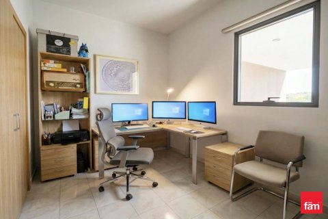 Villa en Dubai, 3 dormitorios, 175.2 m², № 115129 - foto 8
