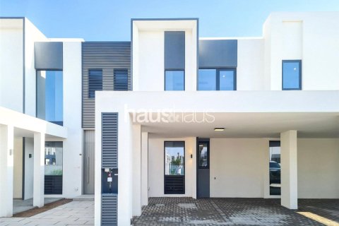 Townhouse in The Valley, Dubai 3 bedrooms, 193 sq.m. № 43969