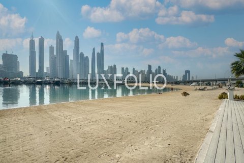 Appartement à EMAAR Beachfront, Dubai Harbour, Dubai, 1 chambre, 69 m², № 45704 - photo 11