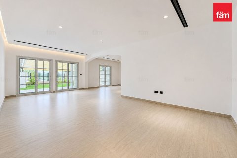 Adosado en Dubai, 2 dormitorios, 240 m², № 115184 - foto 16