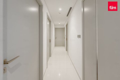 Apartment in Dubai Harbour, Dubai 3 bedrooms, 166.8 sq.m. № 115185 - photo 18