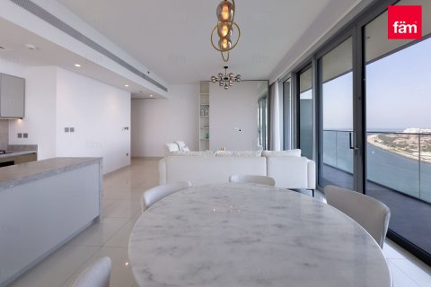 Apartment in Dubai Harbour, Dubai 3 bedrooms, 166.8 sq.m. № 115185 - photo 9