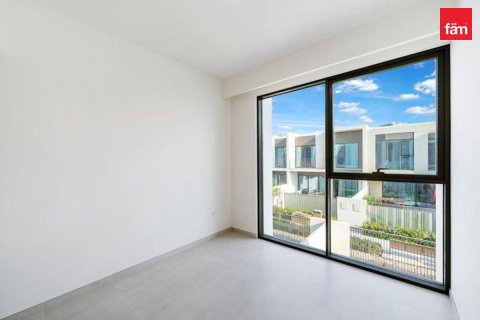 Villa in Dubai 4 bedrooms, 231.2 sq.m. № 135152 - photo 11