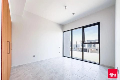 Villa in Dubai 4 bedrooms, 231.2 sq.m. № 135152 - photo 10