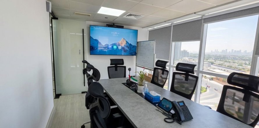 Office in Dubai 126 sq.m. № 112495