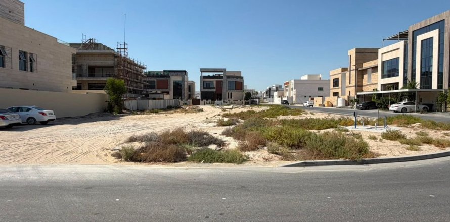 قطعة أرض في دبي 1824.5 م² رقم 112492