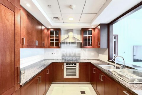 Apartment in 29 Burj Boulevard, Downtown Dubai (Downtown Burj Dubai), Dubai 1 bedroom, 73.77 sq.m. № 137301 - photo 7