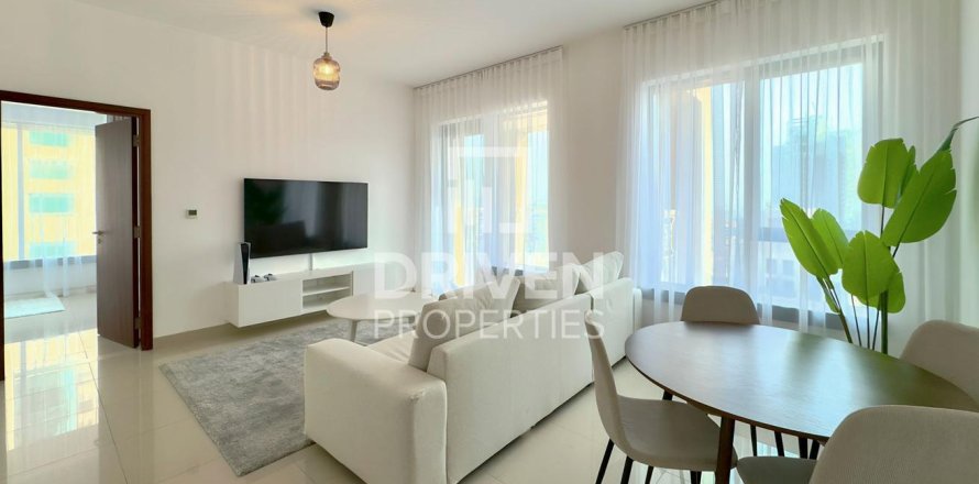 Apartment in 29 Burj Boulevard, Downtown Dubai (Downtown Burj Dubai), Dubai 1 bedroom, 73.77 sq.m. № 137301