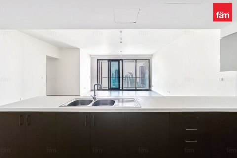 Apartment in Dubai 3 bedrooms, 160.1 sq.m. № 124538 - photo 11