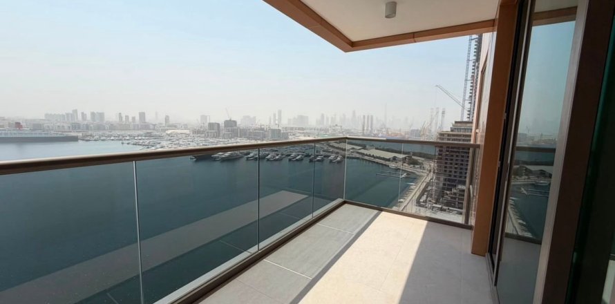 Apartment in Dubai 3 bedrooms, 209.1 sq.m. № 124537