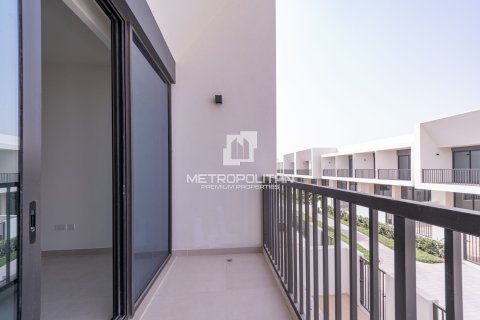 Adosado en Town Square, Dubai, 4 dormitorios, 262 m², № 73755 - foto 26