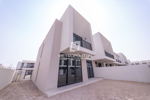 Adosado en Town Square, Dubai, 4 dormitorios, 262 m², № 73755 - foto 3