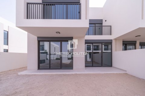 Adosado en Town Square, Dubai, 4 dormitorios, 262 m², № 73755 - foto 12