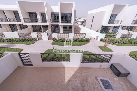Adosado en Town Square, Dubai, 4 dormitorios, 262 m², № 73755 - foto 23