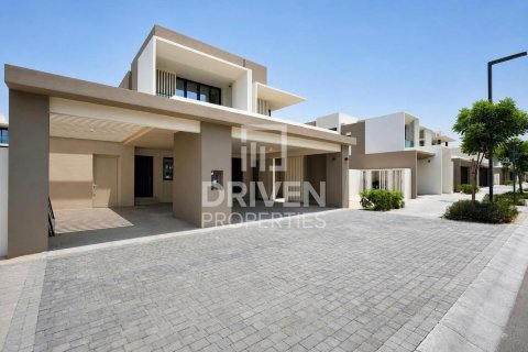 فيلا في جبل علي, دبي 4 غرف نوم, 629.98 م² رقم 128368