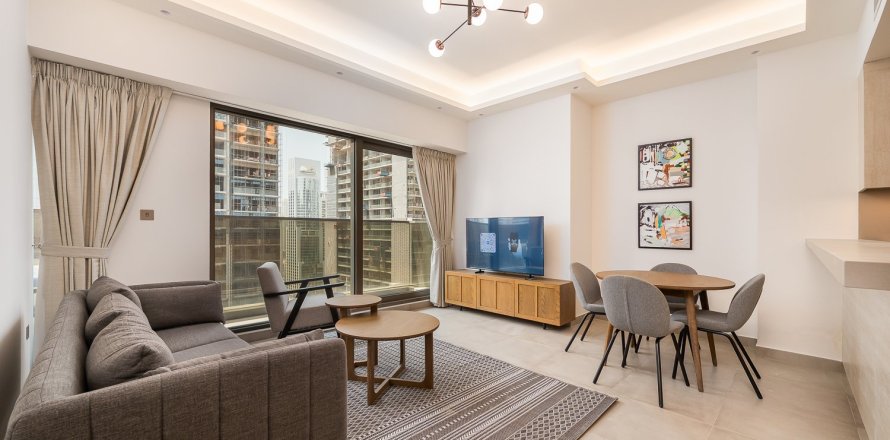 Apartamento en Jumeirah Lake Towers, Dubai, 1 dormitorio, 79.9 m², № 138886