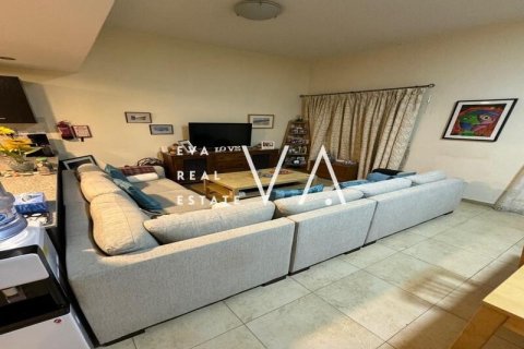 Apartment in Bur Dubai, Dubai 1 bedroom, 115.5 sq.m. № 52686 - photo 11
