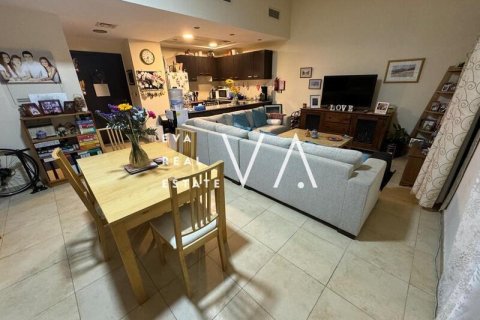Apartment in Bur Dubai, Dubai 1 bedroom, 115.5 sq.m. № 52686 - photo 2