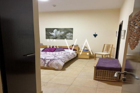 Apartment in Bur Dubai, Dubai 1 bedroom, 115.5 sq.m. № 52686 - photo 7