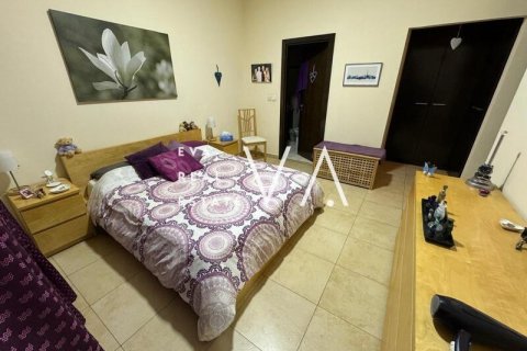 Apartment in Bur Dubai, Dubai 1 bedroom, 115.5 sq.m. № 52686 - photo 22