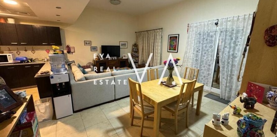 Apartment in Bur Dubai, Dubai 1 bedroom, 115.5 sq.m. № 52686