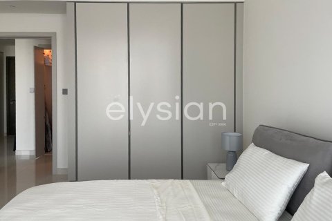 Apartment in EMAAR Beachfront, Dubai Harbour, Dubai 2 bedrooms, 114 sq.m. № 37911 - photo 11