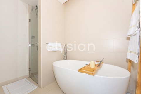 Apartment in City Walk, Dubai 1 bedroom, 96 sq.m. № 37913 - photo 8