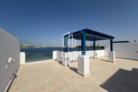 Villa in Palma Residences, Palm Jumeirah, Dubai 5 bedrooms, 264 sq.m. № 121599 - photo 17