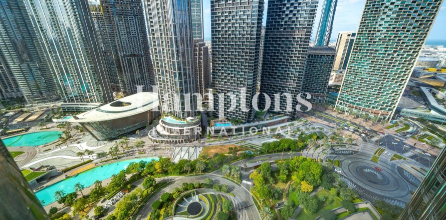 Apartamento en Burj Khalifa, Dubai, 1 dormitorio, 102.472 m², № 141720
