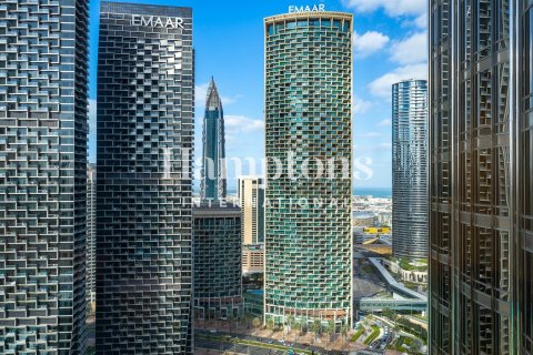 Apartamento en Burj Khalifa, Dubai, 1 dormitorio, 102.47200900 m², № 141720 - foto 18