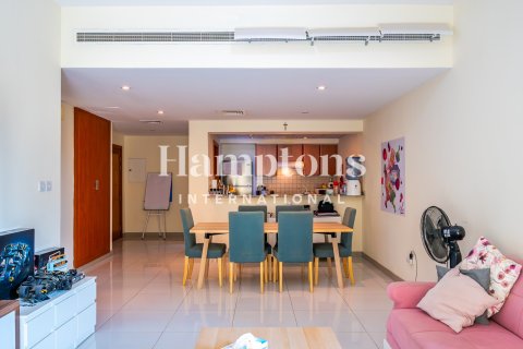 Apartamento en Greens, Dubai, 2 dormitorios, 107.43024211 m², № 124837 - foto 9