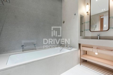 Снять в аренду квартиру в Vida Residences Dubai Mall, Даунтаун Дубай (Даунтаун Бурдж Дубай), Дубай: 1 спальня, 70.61м², № 136560 - фото 8