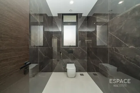 Villa in Al Furjan, Dubai 5 bedrooms, 446 sq.m. № 122944 - photo 6