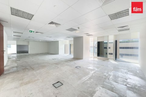 Office in Sheikh Zayed Road, Dubai 147.6 sq.m. № 124385 - photo 4